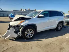 5TDZKRFH0GS178226 2016 TOYOTA HIGHLANDER