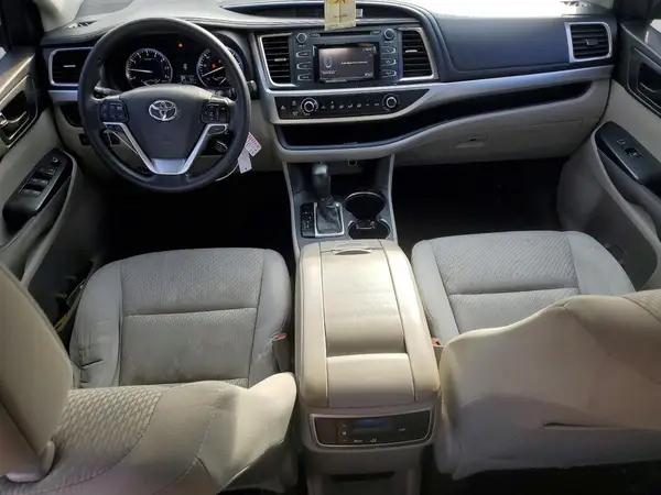 5TDZKRFH1GS137751 2016 TOYOTA HIGHLANDER - Image 8