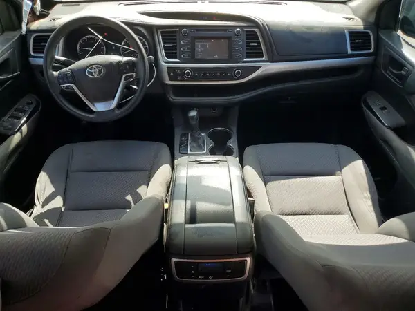 5TDZKRFH1GS144778 2016 TOYOTA HIGHLANDER - Image 8