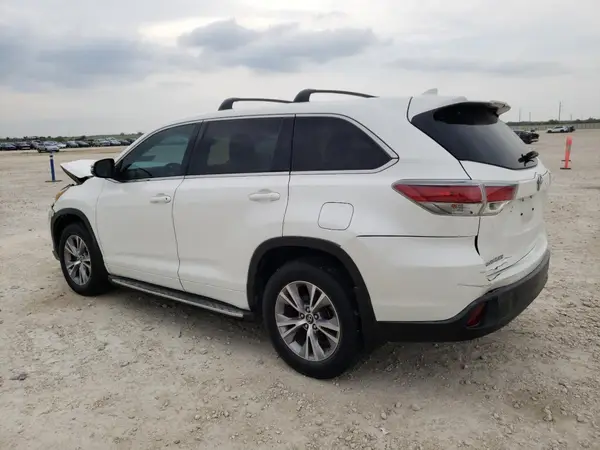 5TDZKRFH1GS154193 2016 TOYOTA HIGHLANDER - Image 2