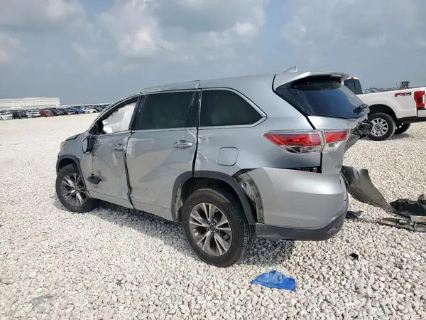 5TDZKRFH1GS154808 2016 TOYOTA HIGHLANDER - Image 2