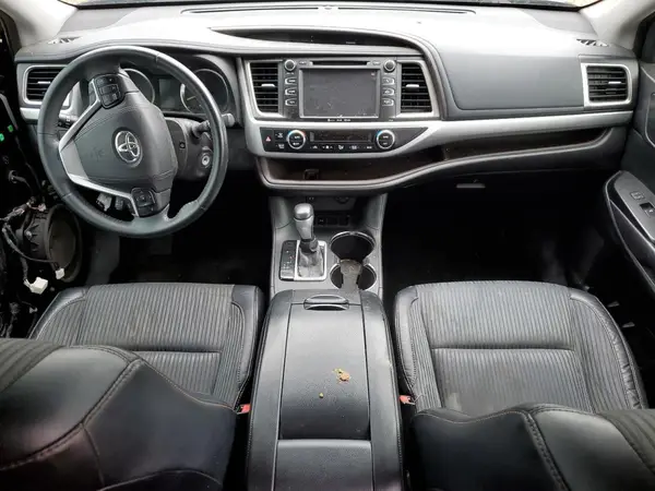 5TDZKRFH1GS162536 2016 TOYOTA HIGHLANDER - Image 8