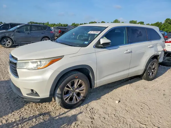 5TDZKRFH1GS165078 2016 TOYOTA HIGHLANDER - Image 1