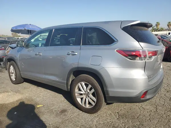 5TDZKRFH1GS180423 2016 TOYOTA HIGHLANDER - Image 2