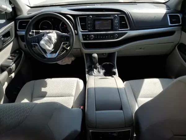 5TDZKRFH1GS180423 2016 TOYOTA HIGHLANDER - Image 8