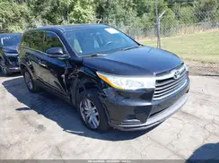 5TDZKRFH2GS135166 2016 TOYOTA HIGHLANDER