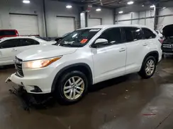 5TDZKRFH2GS141081 2016 TOYOTA HIGHLANDER