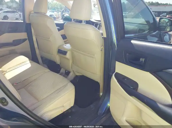 5TDZKRFH2GS141324 2016 TOYOTA HIGHLANDER - Image 8