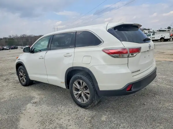 5TDZKRFH2GS145387 2016 TOYOTA HIGHLANDER - Image 2