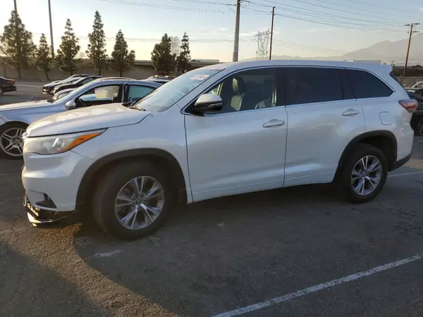5TDZKRFH2GS163680 2016 TOYOTA HIGHLANDER - Image 1