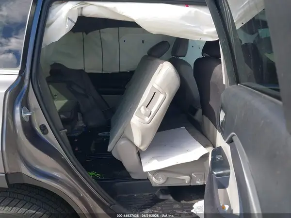 5TDZKRFH2GS172055 2016 TOYOTA HIGHLANDER - Image 8