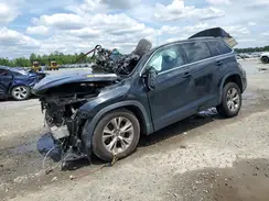 5TDZKRFH3GS131661 2016 TOYOTA HIGHLANDER