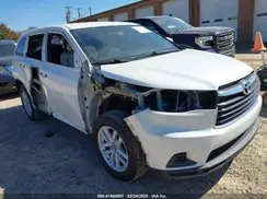 5TDZKRFH3GS132972 2016 TOYOTA HIGHLANDER