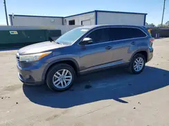 5TDZKRFH3GS155216 2016 TOYOTA HIGHLANDER