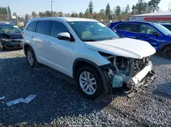 5TDZKRFH3GS170329 2016 TOYOTA HIGHLANDER