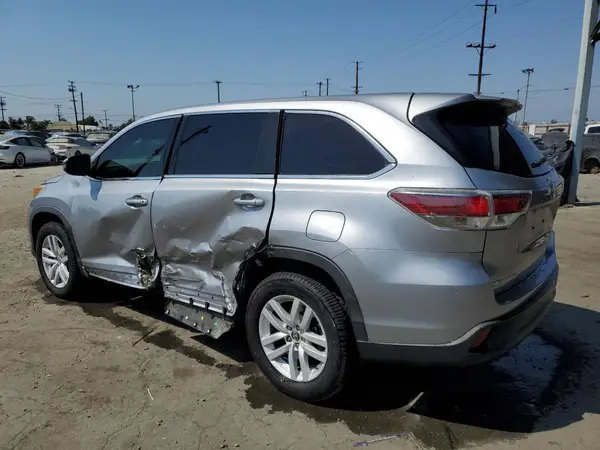 5TDZKRFH3GS184845 2016 TOYOTA HIGHLANDER - Image 2