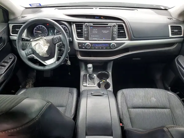 5TDZKRFH4GS123441 2016 TOYOTA HIGHLANDER - Image 8