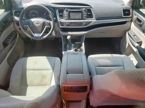 5TDZKRFH4GS129076 2016 TOYOTA HIGHLANDER - Image 8