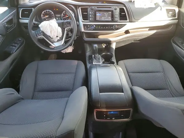 5TDZKRFH5GS121424 2016 TOYOTA HIGHLANDER - Image 8