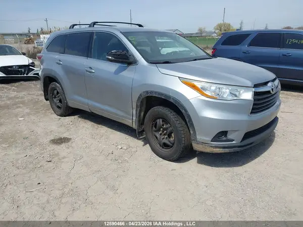 5TDZKRFH5GS157324 2016 TOYOTA HIGHLANDER - Image 1