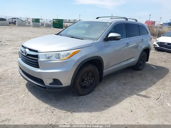 5TDZKRFH5GS157324 2016 TOYOTA HIGHLANDER - Image 2