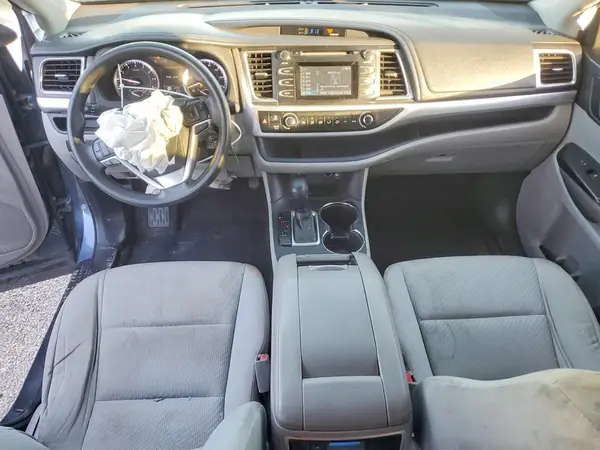 5TDZKRFH5GS167450 2016 TOYOTA HIGHLANDER - Image 8