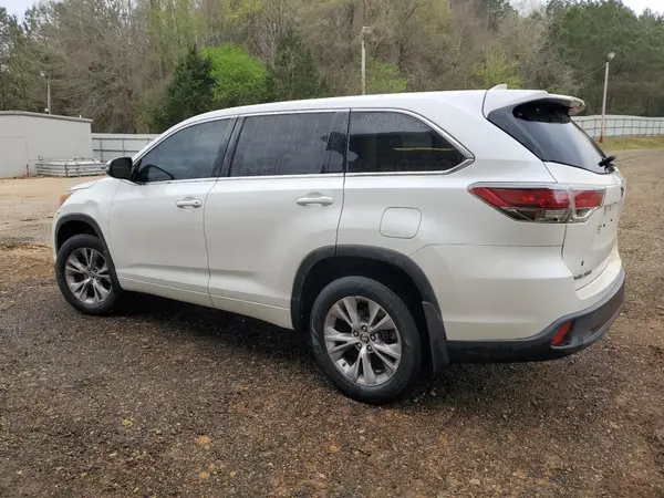 5TDZKRFH6GS176626 2016 TOYOTA HIGHLANDER - Image 2