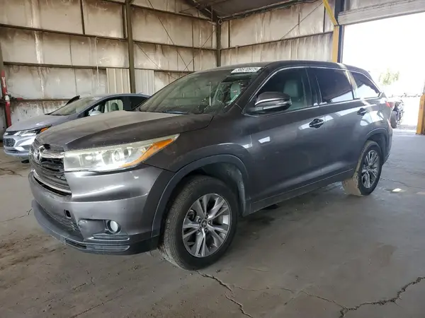 5TDZKRFH7GS151458 2016 TOYOTA HIGHLANDER - Image 1