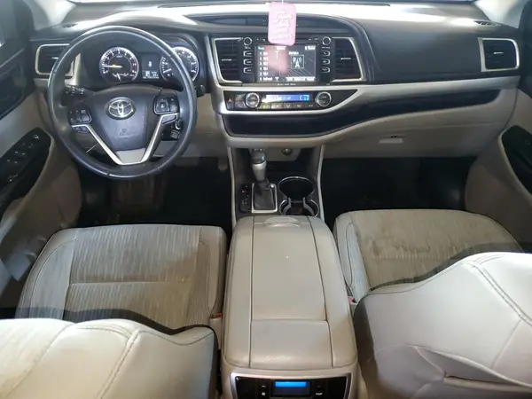 5TDZKRFH7GS151458 2016 TOYOTA HIGHLANDER - Image 8