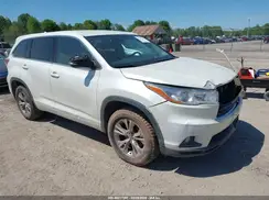 5TDZKRFH7GS172326 2016 TOYOTA HIGHLANDER