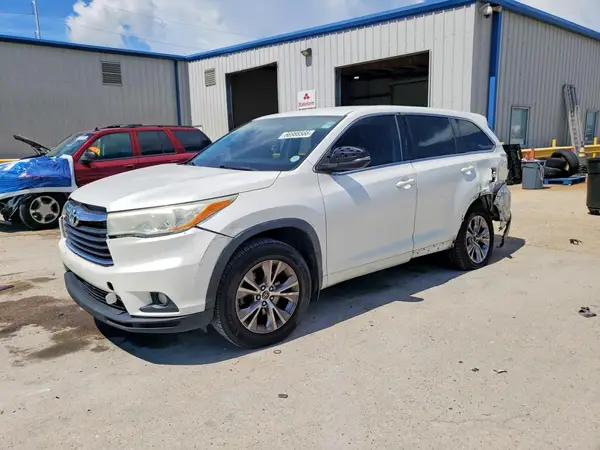5TDZKRFH7GS183701 2016 TOYOTA HIGHLANDER - Image 1
