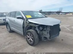 5TDZKRFH8GS122602 2016 TOYOTA HIGHLANDER