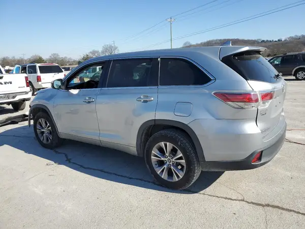 5TDZKRFH8GS127637 2016 TOYOTA HIGHLANDER - Image 2