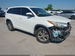 5TDZKRFH8GS158631 2016 TOYOTA HIGHLANDER