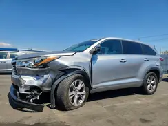 5TDZKRFH8GS165532 2016 TOYOTA HIGHLANDER