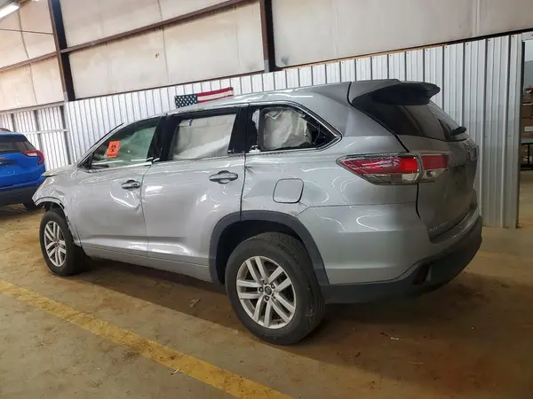 5TDZKRFH8GS169399 2016 TOYOTA HIGHLANDER - Image 2