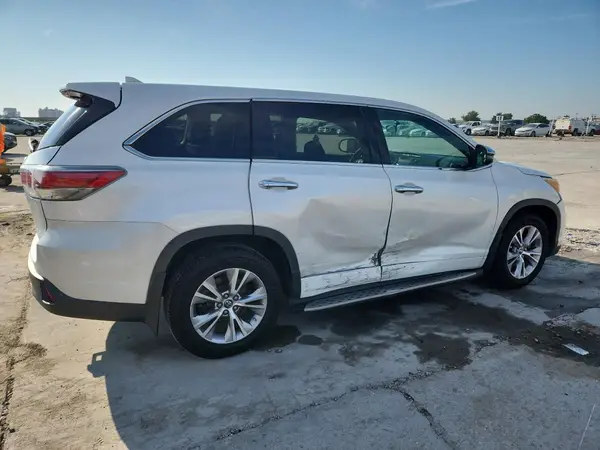 2016 TOYOTA HIGHLANDER COPART lot 84740985 auction photo 3