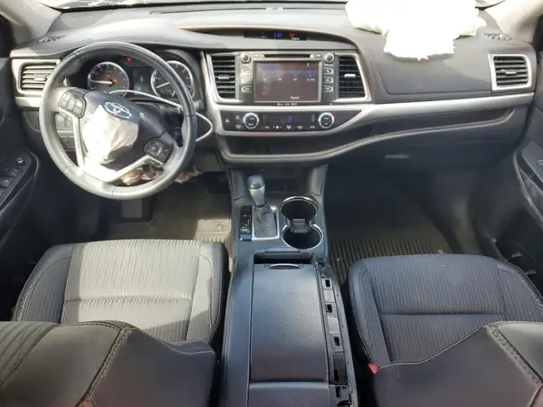 5TDZKRFH9GS120356 2016 TOYOTA HIGHLANDER - Image 8