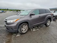 5TDZKRFH9GS153261 2016 TOYOTA HIGHLANDER