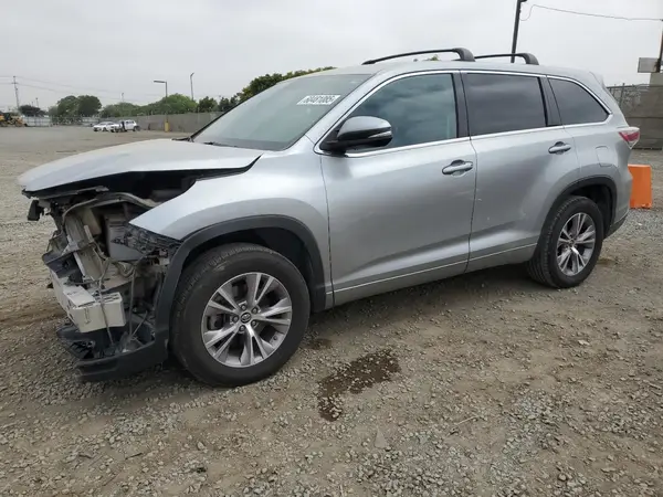 5TDZKRFH9GS165569 2016 TOYOTA HIGHLANDER - Image 1