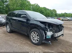 5TDZKRFH9GS175700 2016 TOYOTA HIGHLANDER
