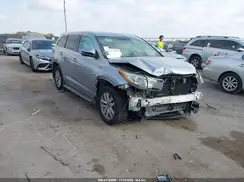 5TDZKRFH9GS175938 2016 TOYOTA HIGHLANDER