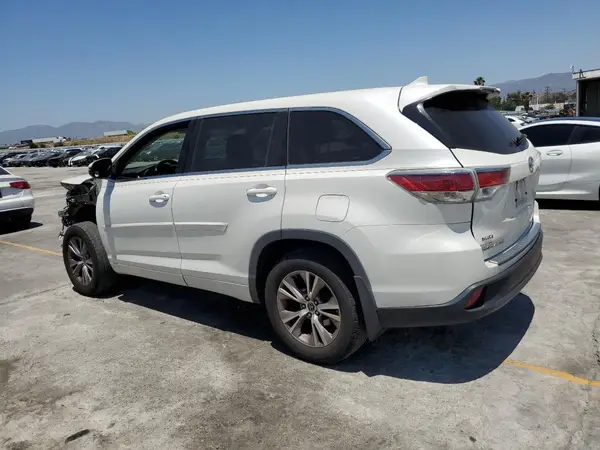 5TDZKRFHXGS123556 2016 TOYOTA HIGHLANDER - Image 2