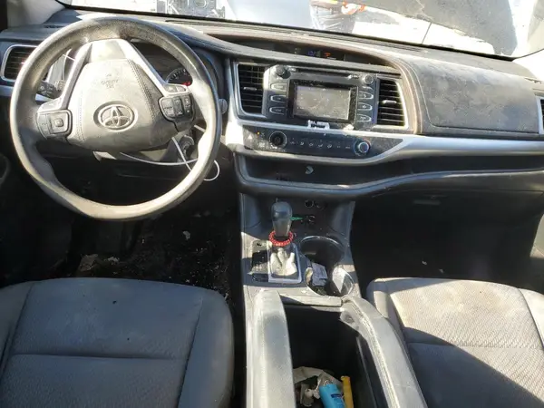 5TDZKRFHXGS133598 2016 TOYOTA HIGHLANDER - Image 8