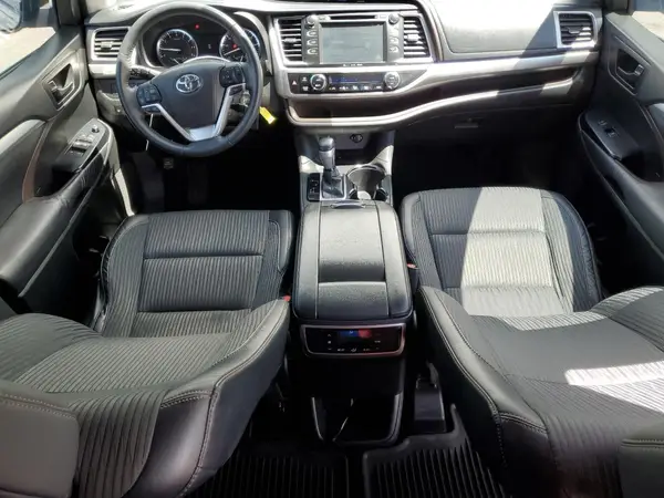 5TDZKRFHXGS136484 2016 TOYOTA HIGHLANDER - Image 8