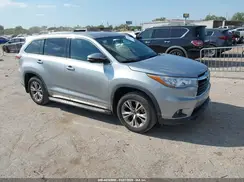 5TDZKRFHXGS154810 2016 TOYOTA HIGHLANDER