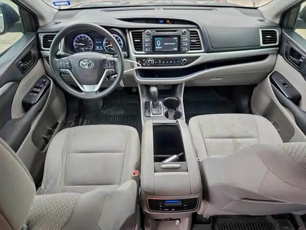 5TDZKRFHXGS184387 2016 TOYOTA HIGHLANDER - Image 8