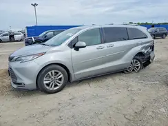 5TDZRKEC0MS033594 2021 TOYOTA SIENNA