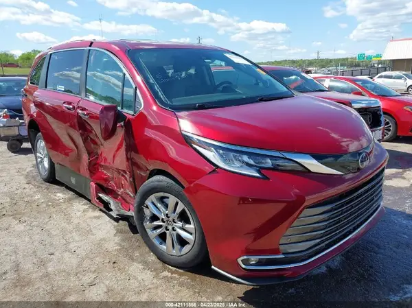 5TDZRKEC0MS038956 2021 TOYOTA SIENNA - Image 1