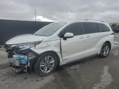 5TDZRKEC0MS043610 2021 TOYOTA SIENNA